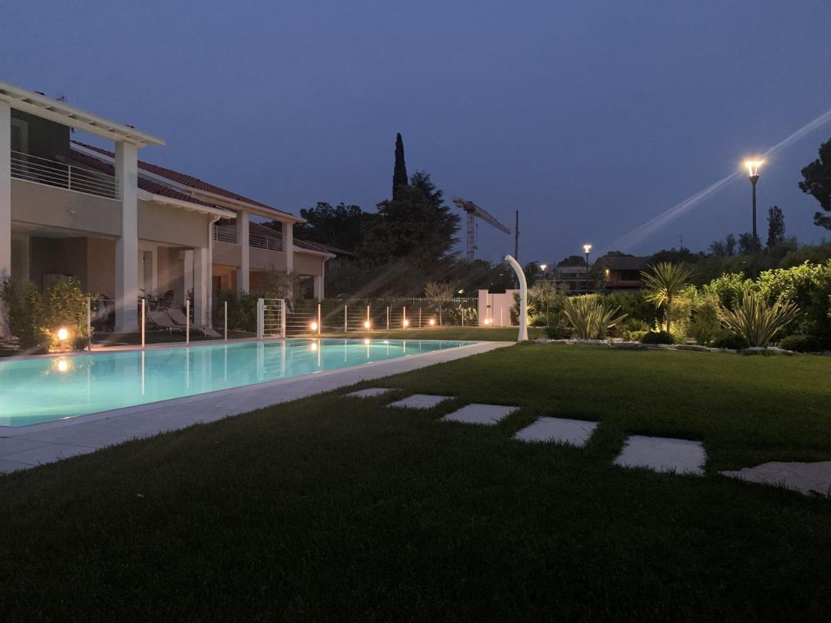 Villa Meri Manerba del Garda Exteriér fotografie